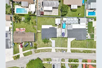 18670 SW 123rd Ct, Miami, FL 33177 - Photo 15