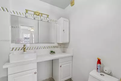 13412 NW 6th Dr, Plantation, FL 33325 - Photo 23