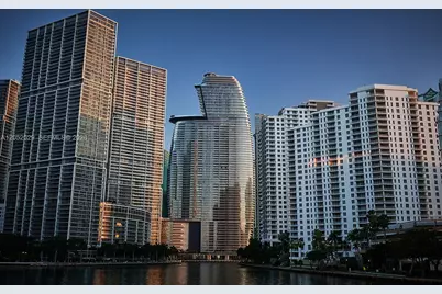 300 Biscayne Boulevard Way #1705W, Miami, FL 33131 - Photo 1