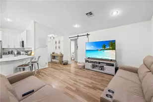 1879 Andromeda Ln, Weston, FL 33327 - Photo 9
