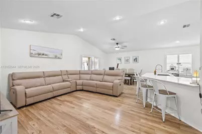 1879 Andromeda Ln, Weston, FL 33327 - Photo 7