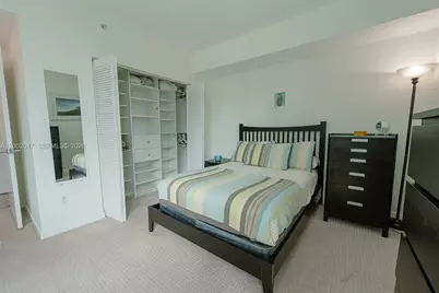 325 S Biscayne Blvd #2119, Miami, FL 33131 - Photo 13
