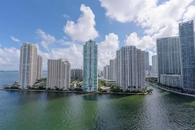 325 S Biscayne Blvd #2119, Miami, FL 33131 - Photo 1