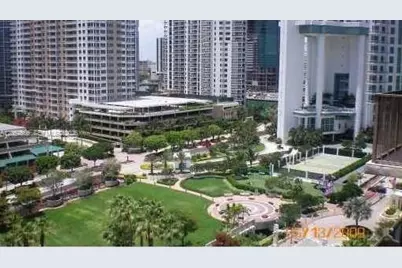 540 Brickell Key Dr #1511, Miami, FL 33131 - Photo 15