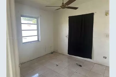 440 NW 133rd St, North Miami, FL 33168 - Photo 9