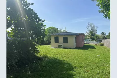 440 NW 133rd St, North Miami, FL 33168 - Photo 23