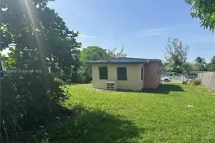 440 NW 133rd St, North Miami, FL 33168 - Photo 23