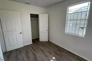 1012 NW 66th St, Miami, FL 33150 - Photo 7