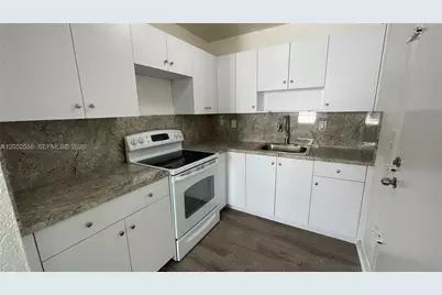 1012 NW 66th St #0, Miami, FL 33150 - Photo 21