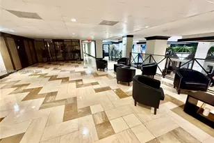555 NE 15th St, Miami, FL 33132 - Photo 25