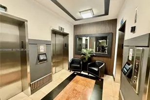 555 NE 15th St, Miami, FL 33132 - Photo 29
