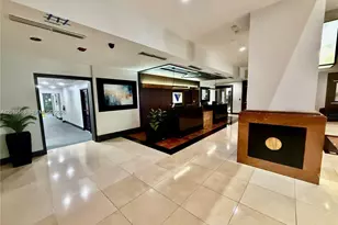 555 NE 15th St, Miami, FL 33132 - Photo 31