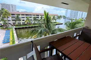1889 S Ocean Dr, Hallandale Beach, FL 33009 - Photo 15