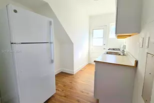660 84th St, Miami Beach, FL 33141 - Photo 3