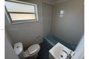 2534 NW 80th St, Miami, FL 33147 - Photo 9