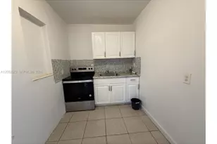 2534 NW 80th St, Miami, FL 33147 - Photo 7