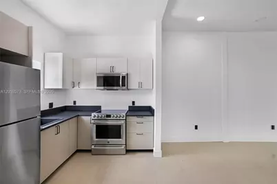 1011 SW Sw 7th St Miami Fl #2, Miami, FL 33130 - Photo 7