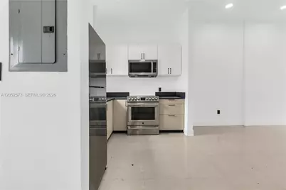 1011 SW Sw 7th St Miami Fl #2, Miami, FL 33130 - Photo 13
