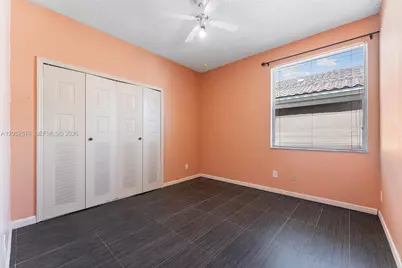 10232 SW 16th Ct, Pembroke Pines, FL 33025 - Photo 21