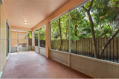 10232 SW 16th Ct, Pembroke Pines, FL 33025 - Photo 25