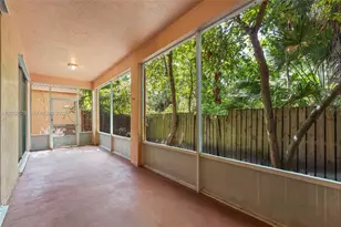 10232 SW 16th Ct, Pembroke Pines, FL 33025 - Photo 25