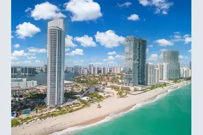 18201 Collins Ave #4606, Sunny Isles Beach, FL 33160 - Photo 35
