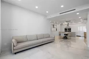 18201 Collins Ave, Sunny Isles Beach, FL 33160 - Photo 9