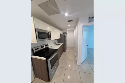 829 SW 18th Ave #209, Miami, FL 33135 - Photo 3