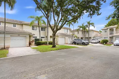 2293 NW 170th Ave #2293, Pembroke Pines, FL 33028 - Photo 3