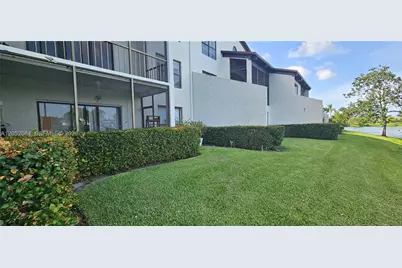 900 NW Greensward Ln #111-G, Delray Beach, FL 33445 - Photo 41