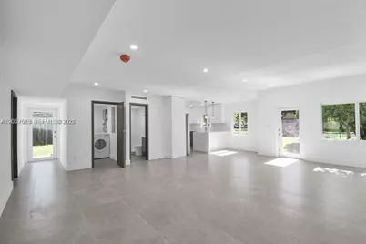 7902 SW 67th Ave #0, South Miami, FL 33143 - Photo 5
