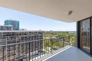 1901 Brickell Ave, Miami, FL 33129 - Photo 13