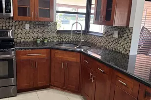 8240 NW 181st St, Hialeah, FL 33015 - Photo 3