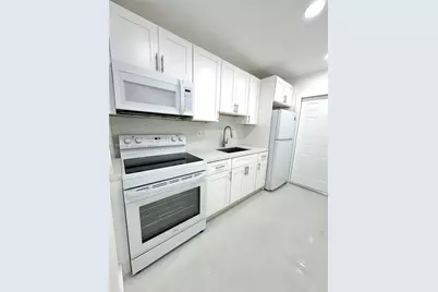 417 NW 7th Ter #2, Fort Lauderdale, FL 33311 - Photo 1