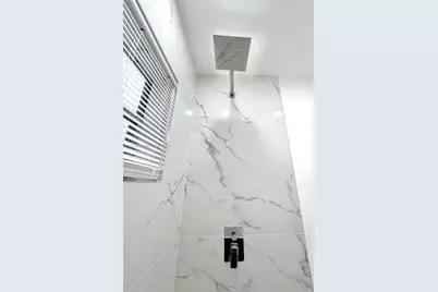 417 NW 7th Ter #2, Fort Lauderdale, FL 33311 - Photo 9