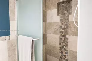 4848 NW 24th Ct, Lauderdale Lakes, FL 33313 - Photo 11