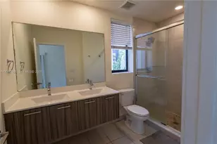 10407 NW 82nd St, Doral, FL 33178 - Photo 27