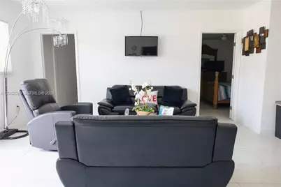 21290 SW 234th St, Homestead, FL 33031 - Photo 11