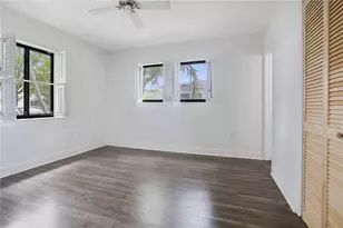 8045 SW 62nd Ct, Miami, FL 33143 - Photo 9