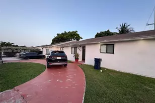 10660 SW 164th St, Miami, FL 33157 - Photo 19