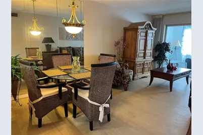 8135 Sunrise Lakes Blvd #308, Sunrise, FL 33322 - Photo 1