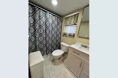 8135 Sunrise Lakes Blvd #308, Sunrise, FL 33322 - Photo 13