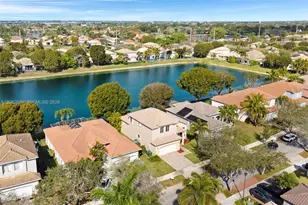 2002 SE 17th Ave, Homestead, FL 33035 - Photo 1