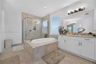 11326 SW 12th St, Pembroke Pines, FL 33025 - Photo 17