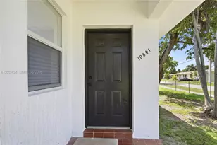 10841 NW 8th Ave, Miami, FL 33168 - Photo 19