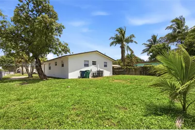 10841 NW 8th Ave, Miami, FL 33168 - Photo 35