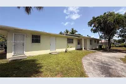 10841 NW 8th Ave, Miami, FL 33168 - Photo 7