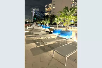1000 West Ave #1419, Miami Beach, FL 33139 - Photo 29