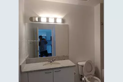 133 NE 2nd Ave #2204, Miami, FL 33132 - Photo 11