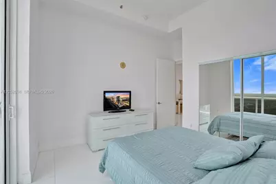 16001 Collins Ave #4305, Sunny Isles Beach, FL 33160 - Photo 25